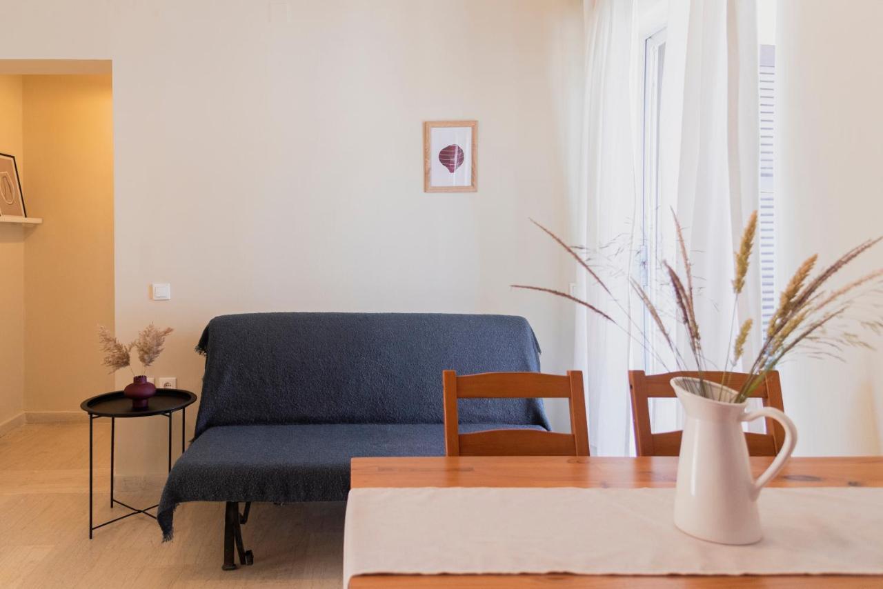 קאבוס Kamini Apartments מראה חיצוני תמונה