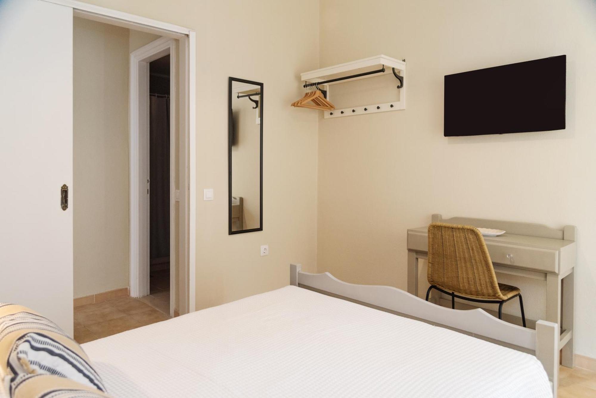 קאבוס Kamini Apartments מראה חיצוני תמונה