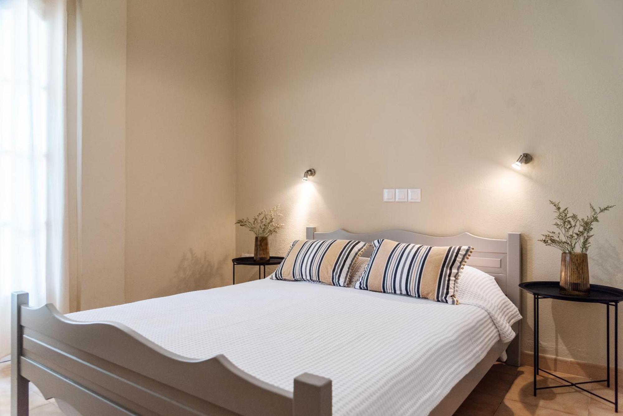 קאבוס Kamini Apartments מראה חיצוני תמונה