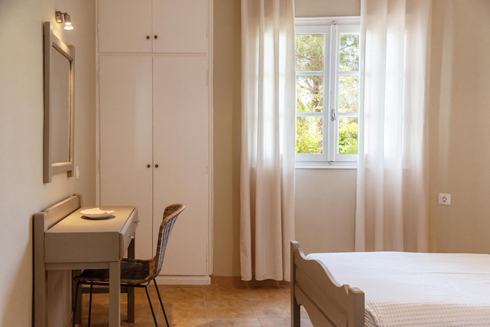 קאבוס Kamini Apartments מראה חיצוני תמונה